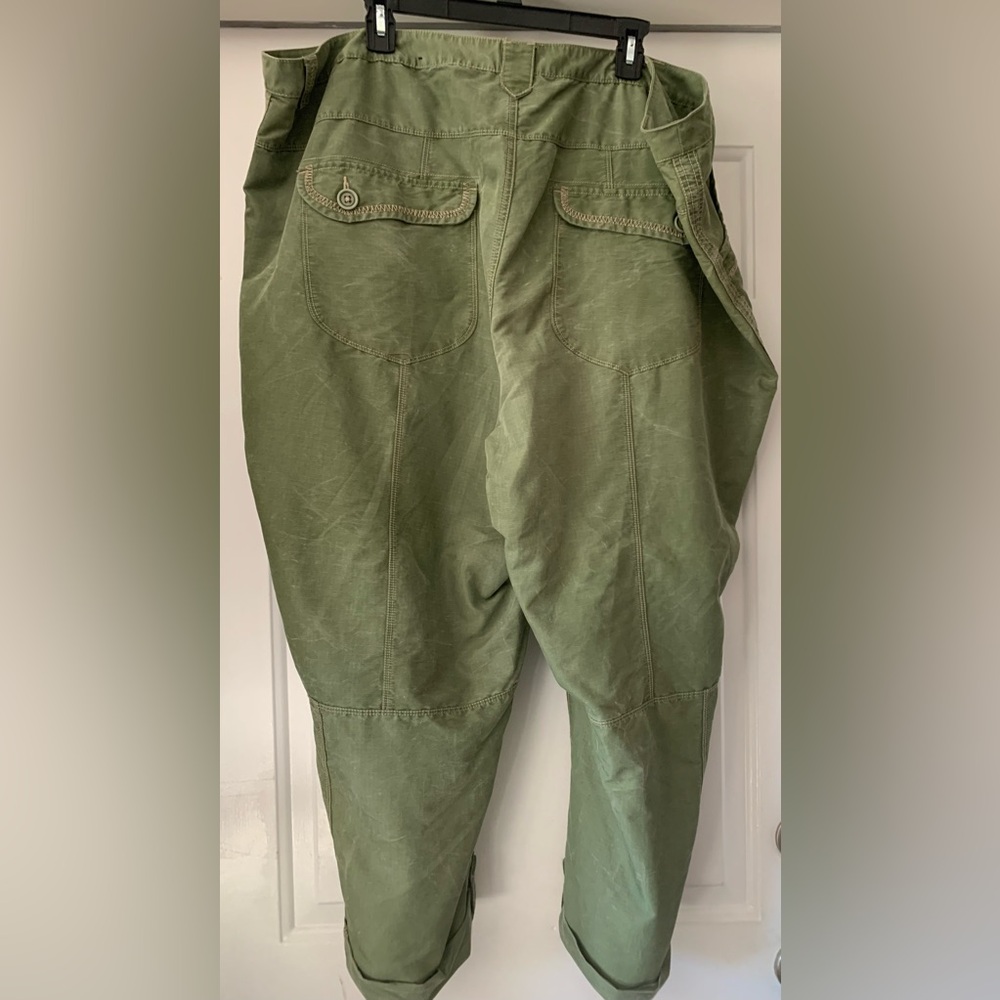Green Lane Bryant size 26 cuffed pants - Picture 5 of 6